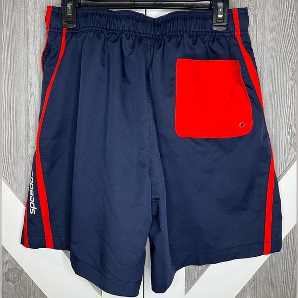 D19.15 Speedo Men's 8" Colorblock Swim Shorts - (Navy, Medium) - Picture 6 of 9